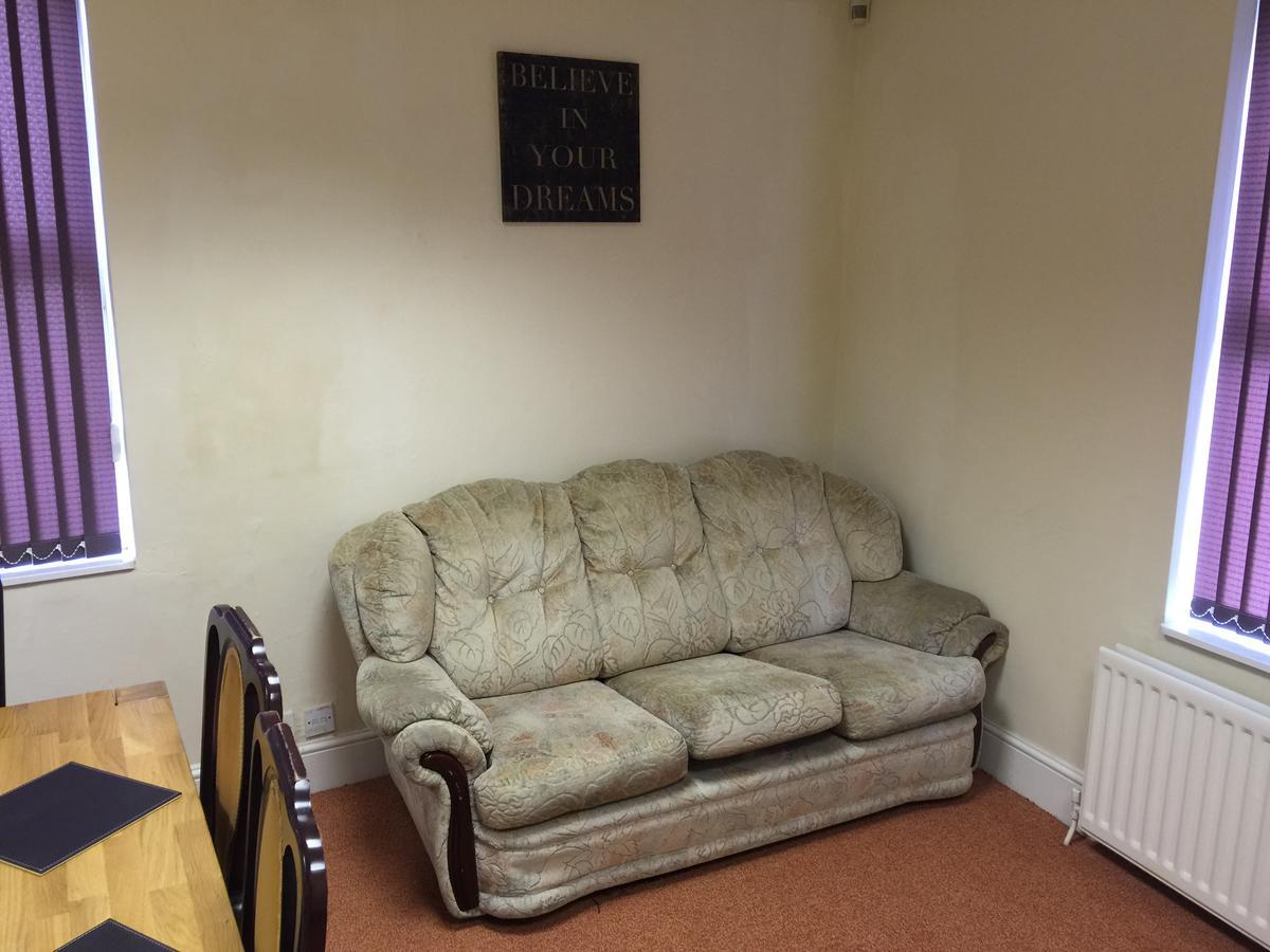 Adelaide House Apartment Luton  Ngoại thất bức ảnh