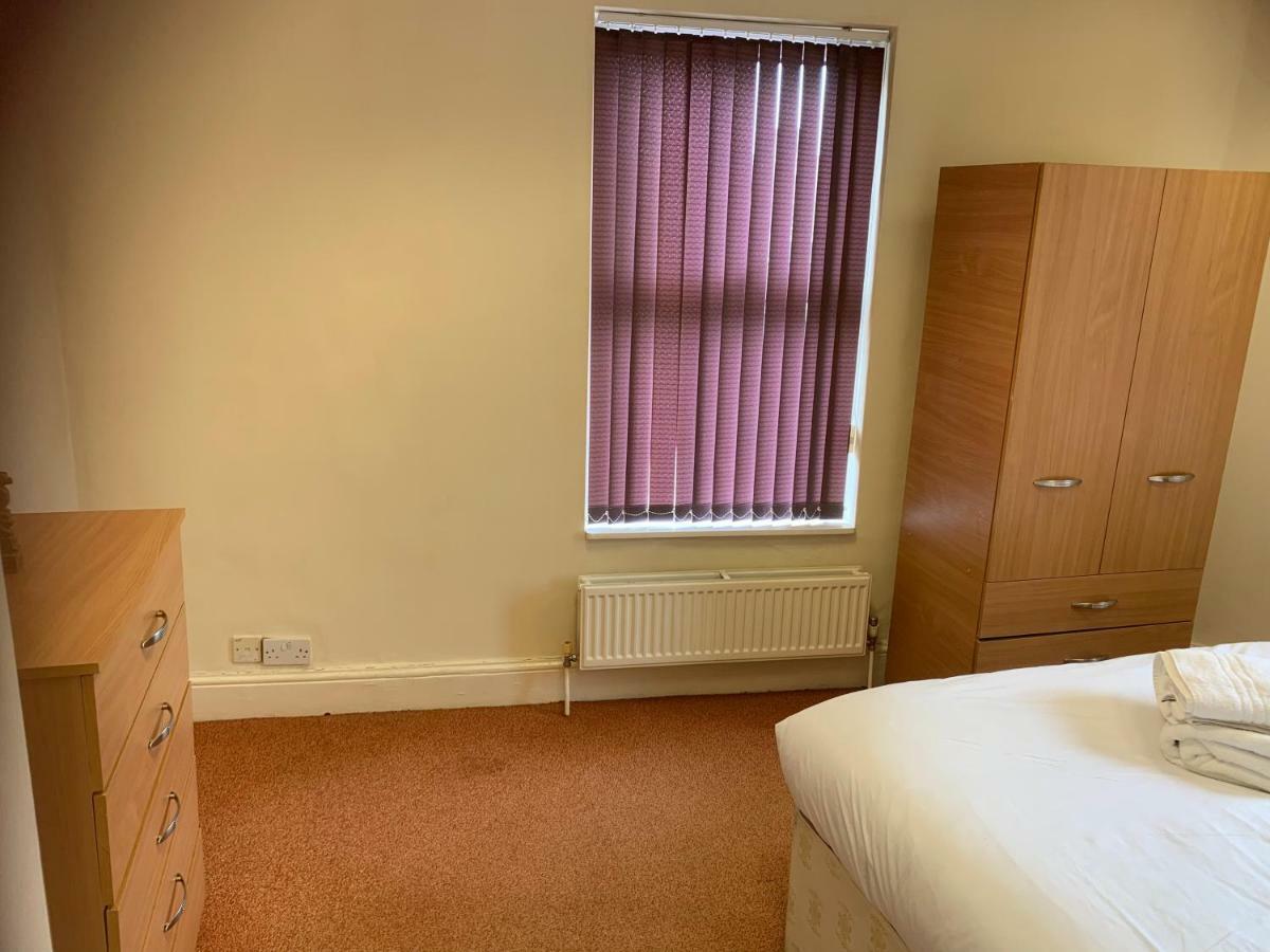 Adelaide House Apartment Luton  Ngoại thất bức ảnh