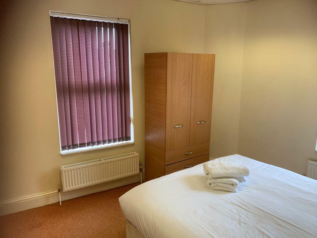 Adelaide House Apartment Luton  Ngoại thất bức ảnh